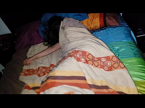 ❤️ Stepson berating sua jovem madrasta enquanto ela dorme. Porno vídeo em pt-br.hentaisaturn.ru ❌❤